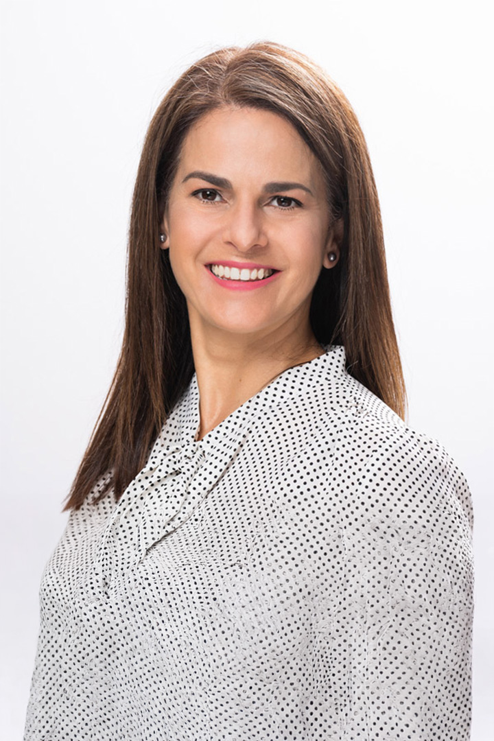 Dr. María Méndez